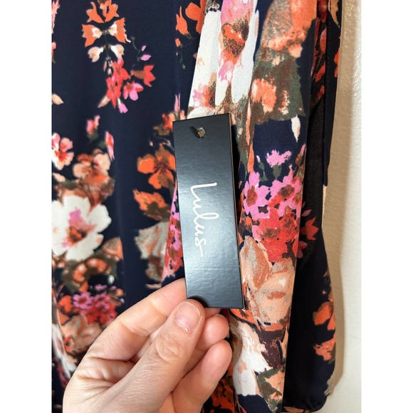 Lulus Mini Long Sleeve Floral Dress with open Sleeves Size Small - Picture 4 of 9